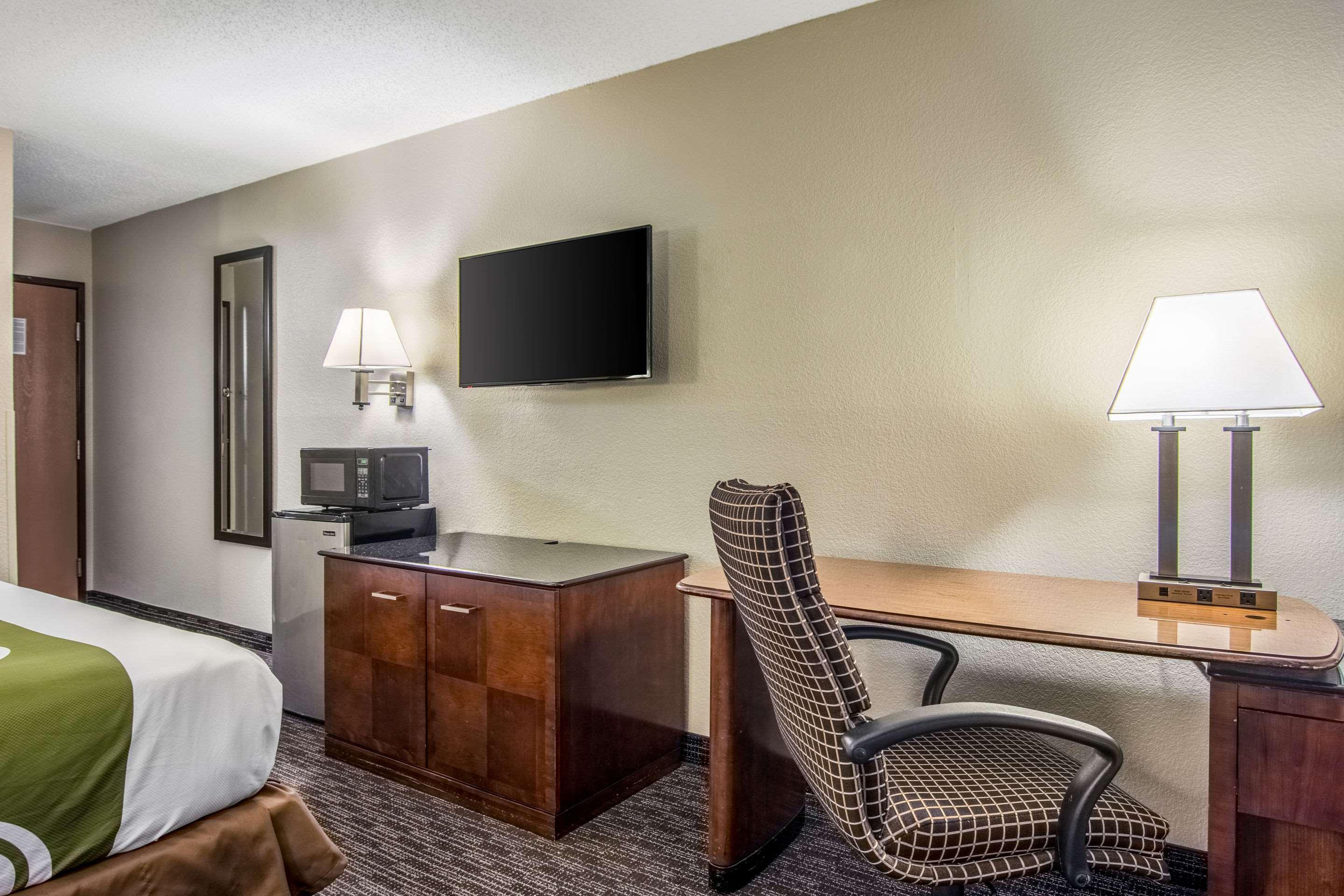 Quality Inn Atlanta Airport-Central College Park Extérieur photo