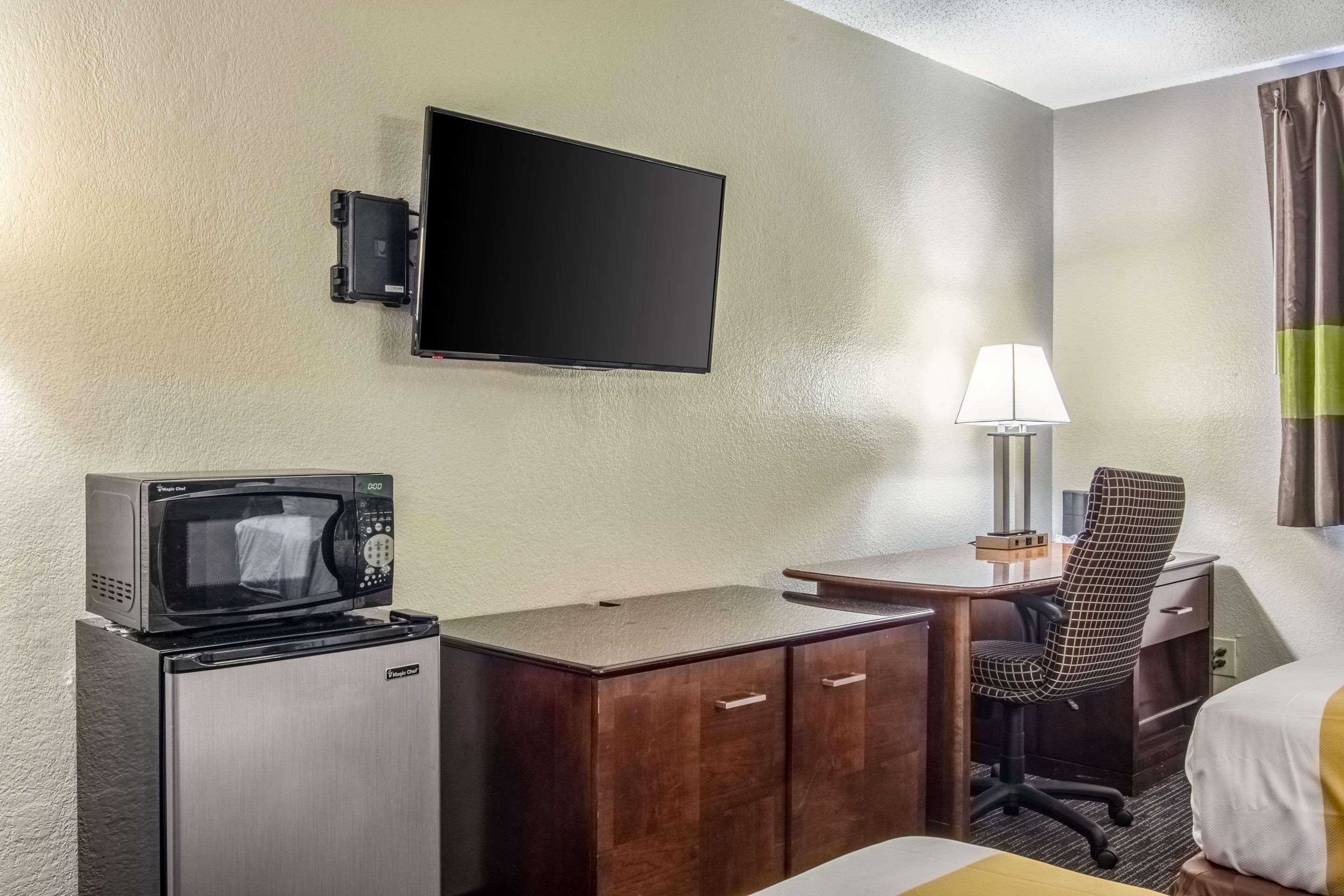 Quality Inn Atlanta Airport-Central College Park Extérieur photo