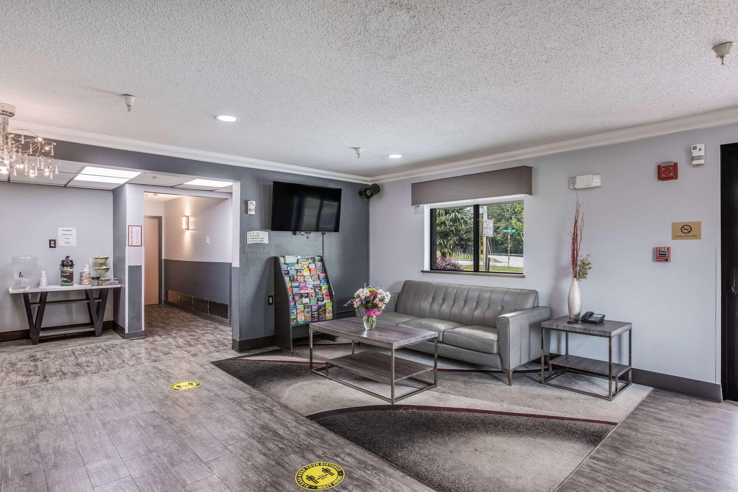 Quality Inn Atlanta Airport-Central College Park Extérieur photo
