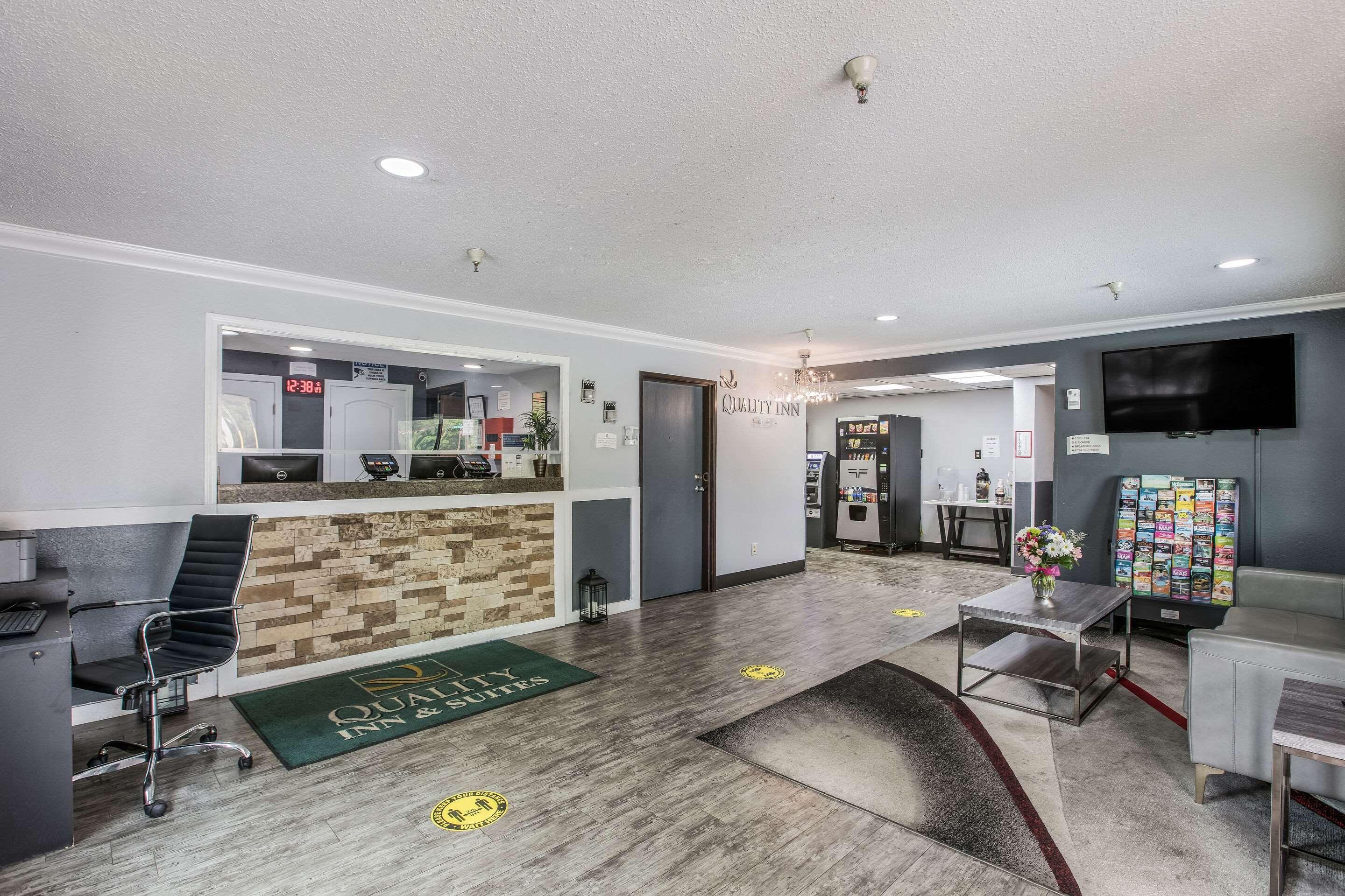 Quality Inn Atlanta Airport-Central College Park Extérieur photo