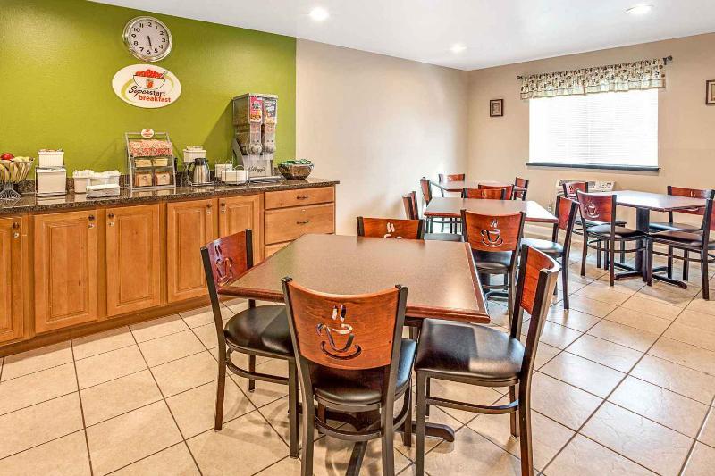 Quality Inn Atlanta Airport-Central College Park Extérieur photo